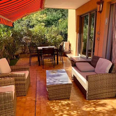 Apartmán Rdc Tres Grande Terrasse Proche Et Centre